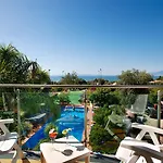 Gardenia Sorrento, Ascend Collection