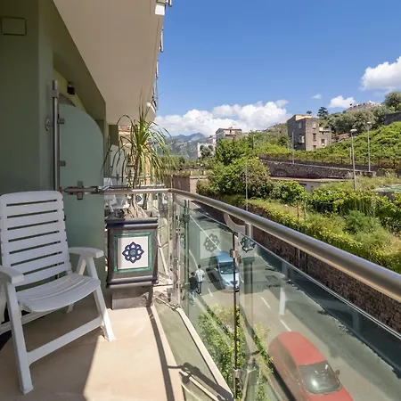Gardenia Sorrento, Ascend Collection