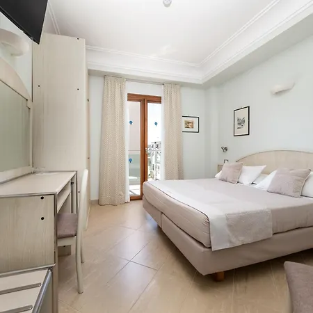 Otel Gardenia Sorrento, Ascend Collection 4*