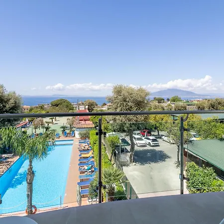 Gardenia Sorrento, Ascend Collection 4* Sorrento