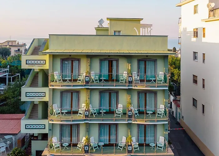 Gardenia Sorrento, Ascend Collection 4* Sorrente