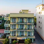 Gardenia Sorrento, Ascend Collection 4* Sorrento